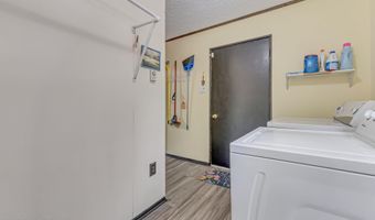 11 Carmen Gln, Albrightsville, PA 18210