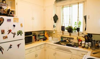 27 Westminster Ter, Rockingham, VT 05101