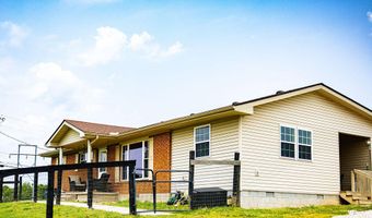 29 Left Fork Bear Track Rd, Beattyville, KY 41311