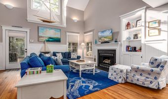 20 Fort Holmes Trl, Bald Head Island, NC 28461