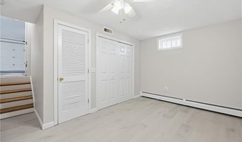 9 Doran Ave, Bristol, RI 02809