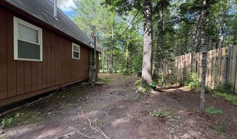 6 Maple Dr, Abbot, ME 04406