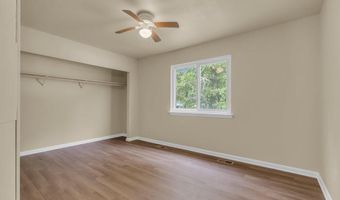 32 Pine Tree Dr, Bayville, NJ 08721