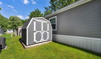 285 Westwoods, Amherst, OH 44001