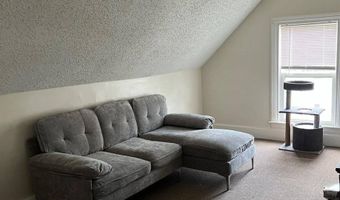 34 Winter St, Bangor, ME 04401