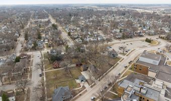 907 1st Dr NW, Austin, MN 55912