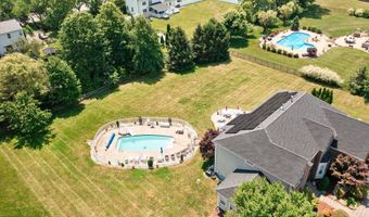 9 Denise Dr, Allentown, NJ 08501