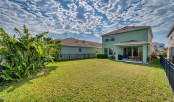 6136 VOYAGERS Pl, Apollo Beach, FL 33572