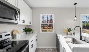 3660 MARPAT Dr, Abingdon, MD 21009