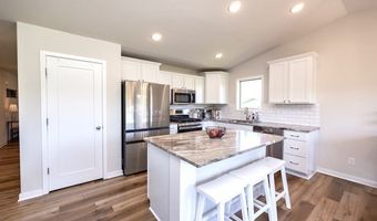 124 E Bridge Rd, Polk City, IA 50226