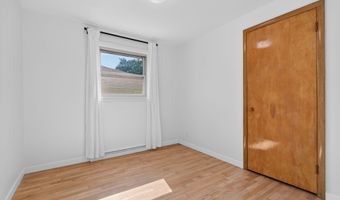 2206 N MCDONALD St, Appleton, WI 54911