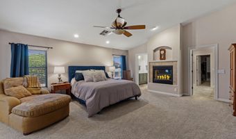 1450 E CRESCENT Way, Chandler, AZ 85249