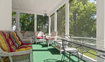 1532 34th St, Allegan, MI 49010