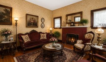 215 N Cedar St, Allegan, MI 49010