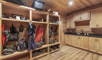 2233 Holloman Rd, Bentonia, MS 39040