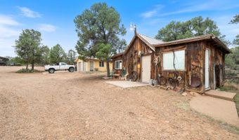 635 N Cougar Ln, Apple Valley, UT 84737