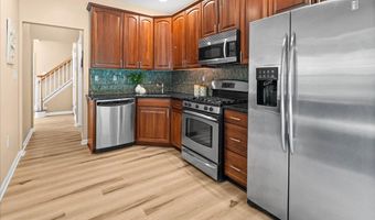 127 NEWMAN Ct, Pennington, NJ 08534