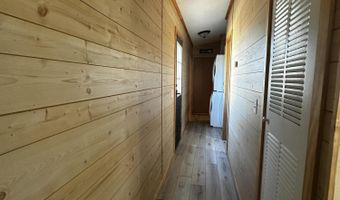 106 Skinner St, Akaska, SD 57420