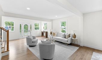 1805 S POLLARD St, Arlington, VA 22204