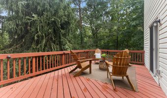 6731 DOROTHY GILES Ct, Alexandria, VA 22315