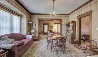 905 East Ave, Baxter Springs, KS 66713