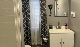 120 MAIN St, Baldwin, FL 32234