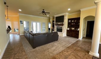 1622 Red Oak Ln, Andrews, TX 79714