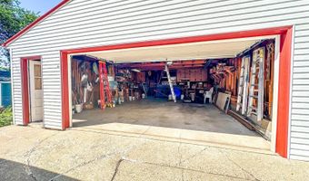 2124 D Ave E, Bismarck, ND 58501