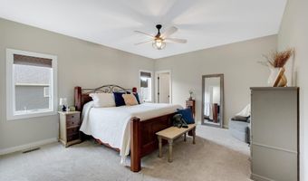 201 Thoroughbred Ln, Auburn, IN 46706