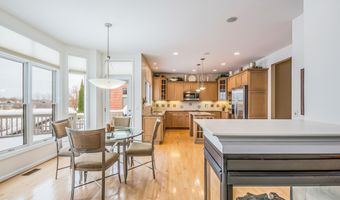 5401 Pinnacle Ct, Ann Arbor, MI 48108