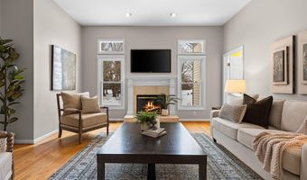 5971 Creekview Ct, Ann Arbor, MI 48108