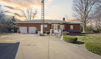 140 32nd St, Allegan, MI 49010