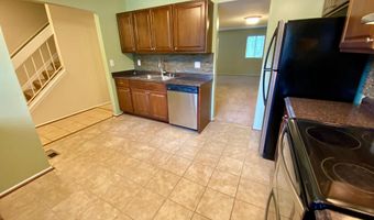 1010 COMMANDERS Way N, Annapolis, MD 21409