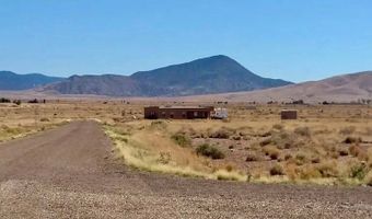 100 Carbide Ln, Carrizozo, NM 88301