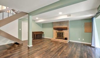 99 BURNING TREE Ln, Reading, PA 19607