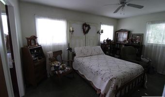 419 W Grand Ave, Arco, ID 83213