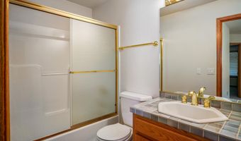 2220 Park Ter NW, Albany, OR 97321