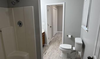 306 E South St, Advance, MO 63730