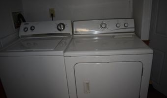 89 Roland St, Barton, VT 05822