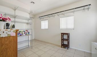 1703 N THORNTON Rd 214, Casa Grande, AZ 85122