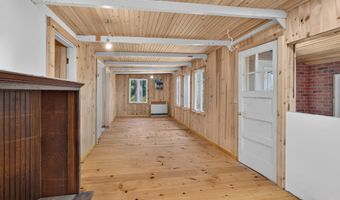 362 Lamb Farm Rd, Baileyville, ME 04694