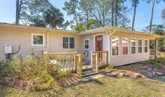 253 Prado St, Apalachicola, FL 32320