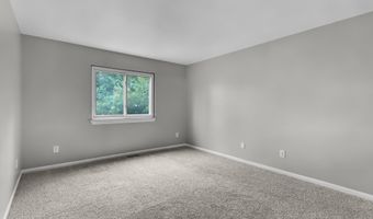 3201 Kilburn Park Cir, Ann Arbor, MI 48105