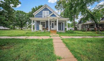 301 And 305 NW 6th St, Abilene, KS 67410