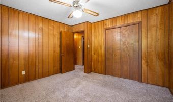 605 7th St, Barling, AR 72923