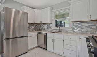 3504 MOYLAN Dr, Bowie, MD 20715