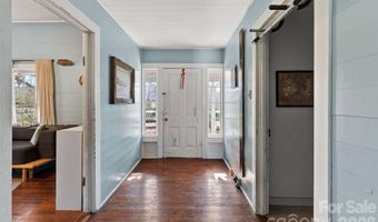 32547 Valley Dr, Albemarle, NC 28001