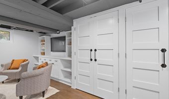 1022 W Liberty St, Ann Arbor, MI 48103