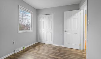 305 S RED LION Ter, Bear, DE 19701