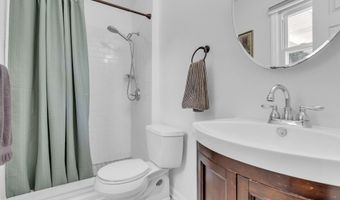 186 Van Brackle Rd, Aberdeen, NJ 07747